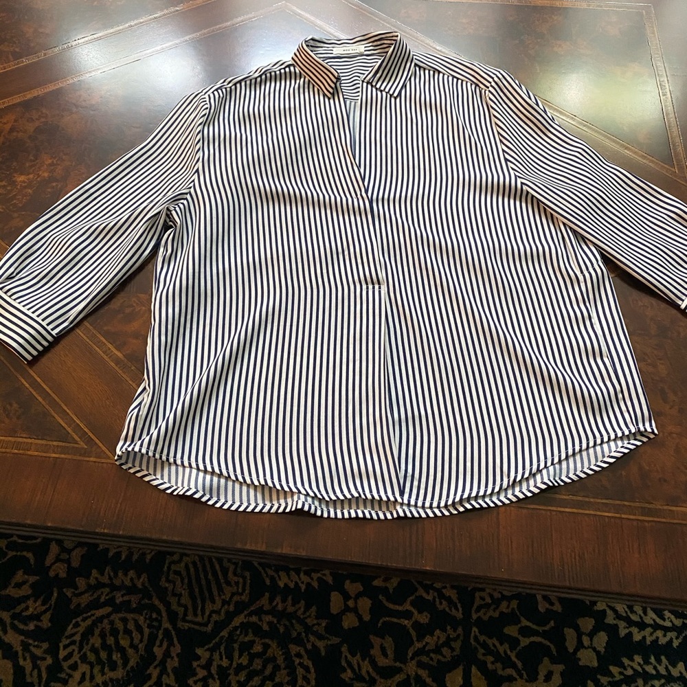 Black/white stripe blouse